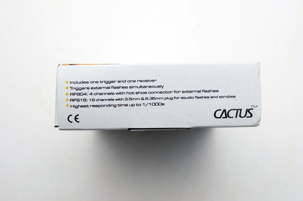 Cactus Wireless Flash Trigger And Receiver RF604 4 Channels Flash Stand