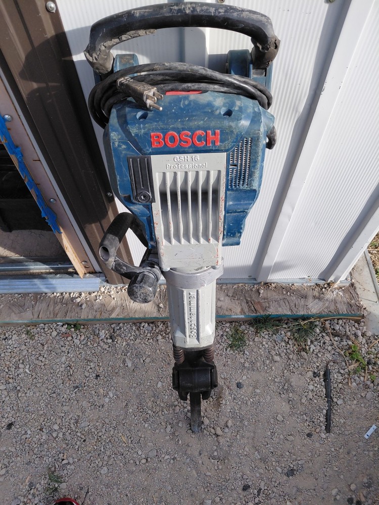 Bosch Electric Jack Hammer