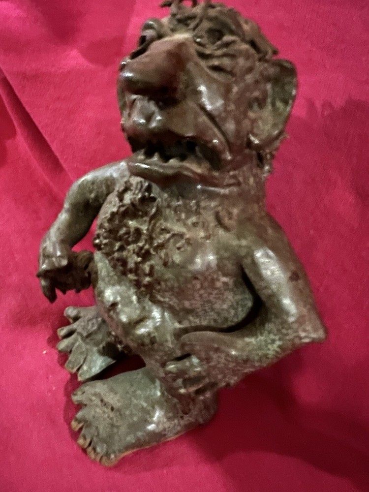 Modern Pottery Troll