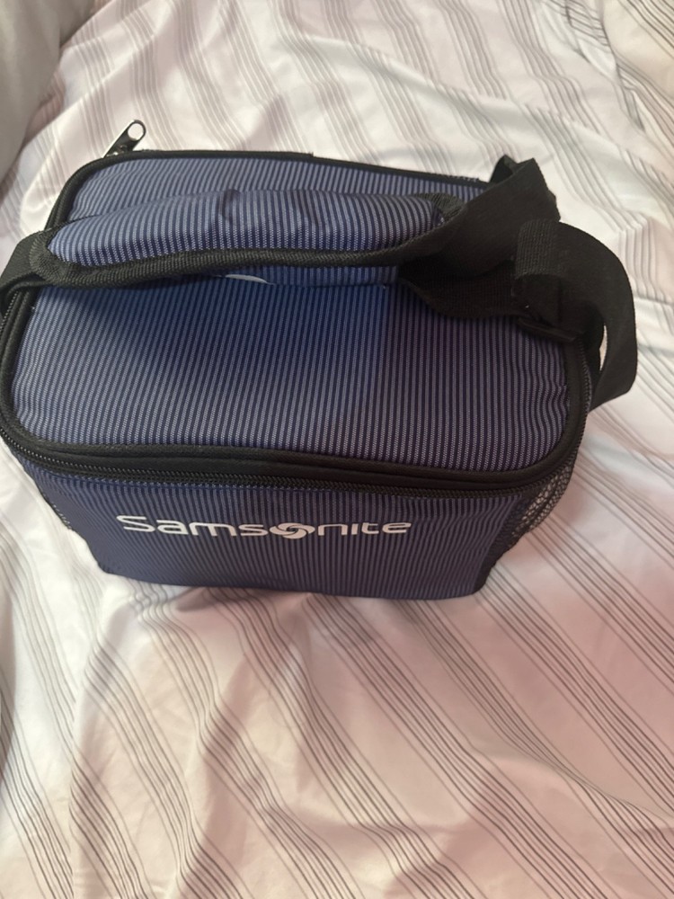 samsonite lunch bag blue and black