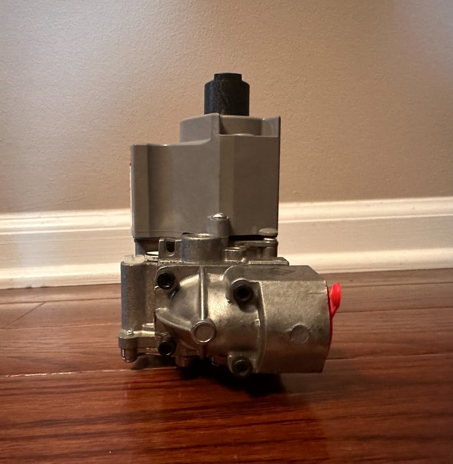 NEW HAYWARD FDXLGSV0001 NATURAL GAS VALVE FOR H-SERIES HEATER RESIDEO HONEYWELL