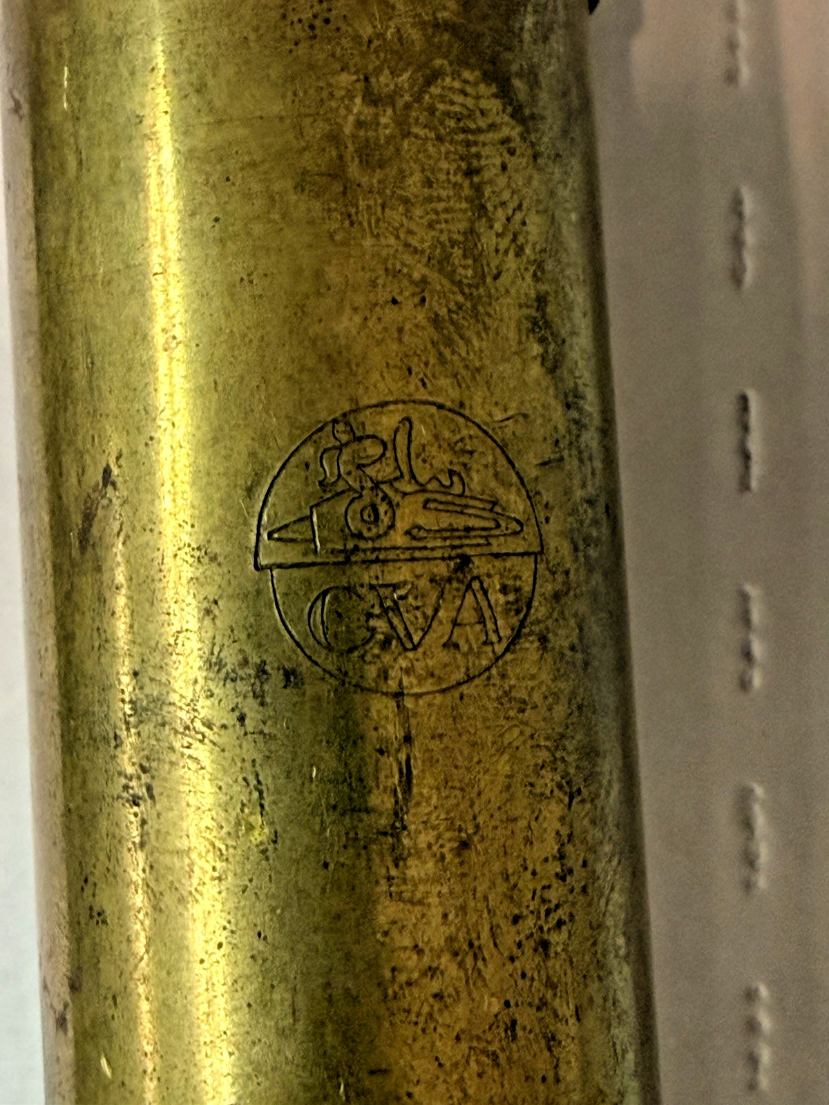 VINTAGE CVA BLACK POWDER FLASK DISPENSER FOR MUZZEL LOADER MADE IN ITALY