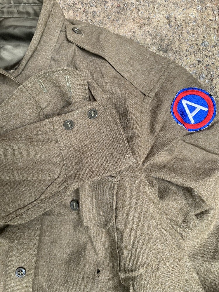 ORIGINAL WWII US ARMY OFFICER Wool Chocolate DRESS SHIRT- Patch - Medium?