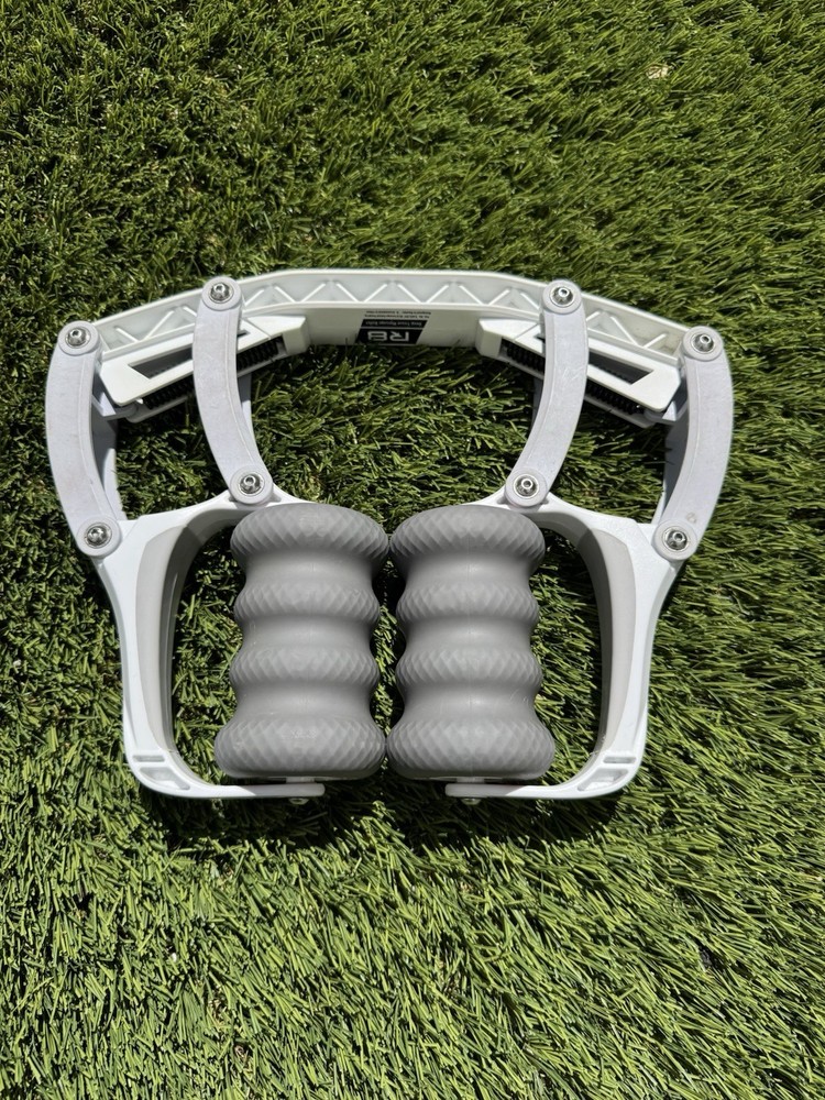 Roll Recovery R8 Deep Tissue Massage Roller EUC