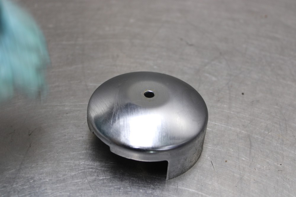 08 HARLEY-DAVIDSON DYNA Triple Tree Steering Nut