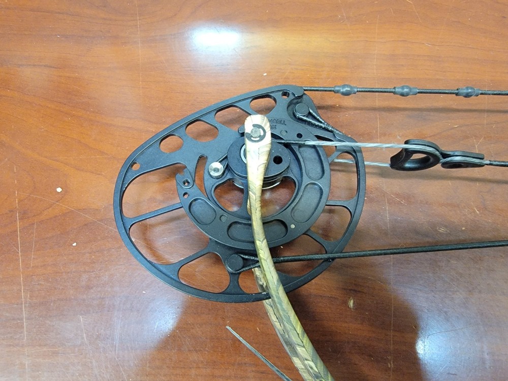 PSE Altera Compound Bow FOR PARTS