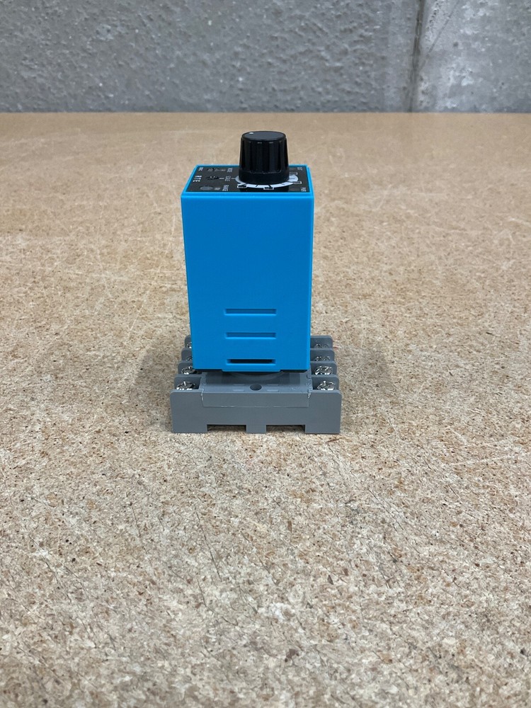 IDEC RTE-P1AD24 ELECTRONIC TIMER V24DC/AC