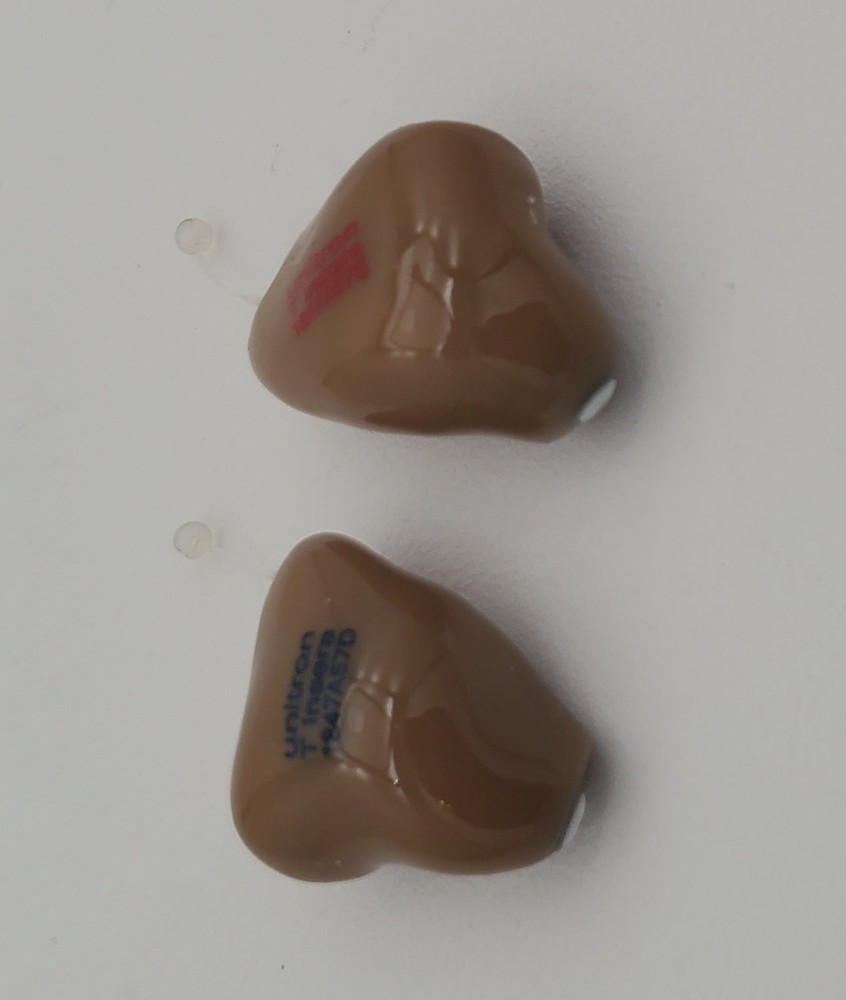 Unitron Hearing Aid ITE In The Ear Pair- Untested