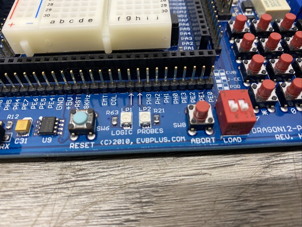 Dragon12-Plus USB REV H Development Board Electronic Computer Educational Lab