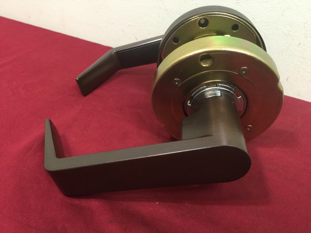 Mul-T-Lock Grade 2 high security lever lock unit - Locksmith