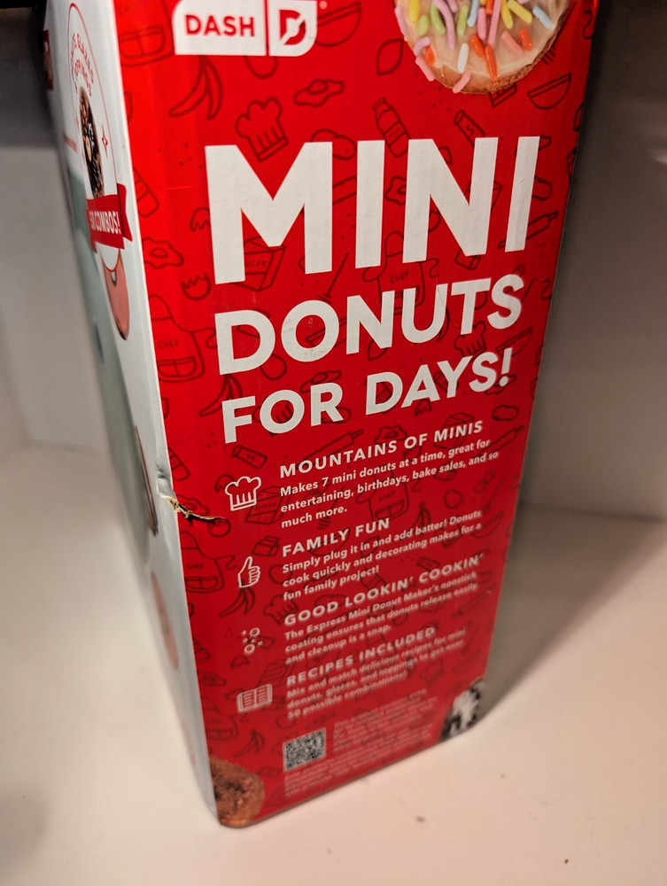 Dash Express Mini Donut Maker – Aqua – 7-Cavity Nonstick Doughnut Maker-NEW!