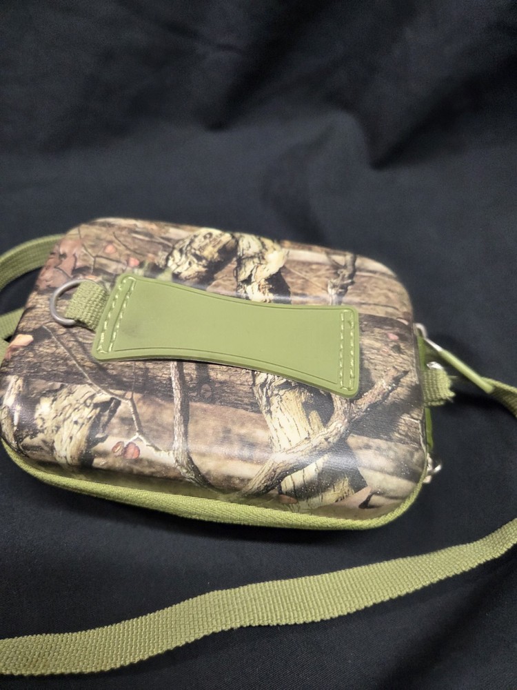 Mossy Oak Case Small Hooked To Belt Or Lanyard