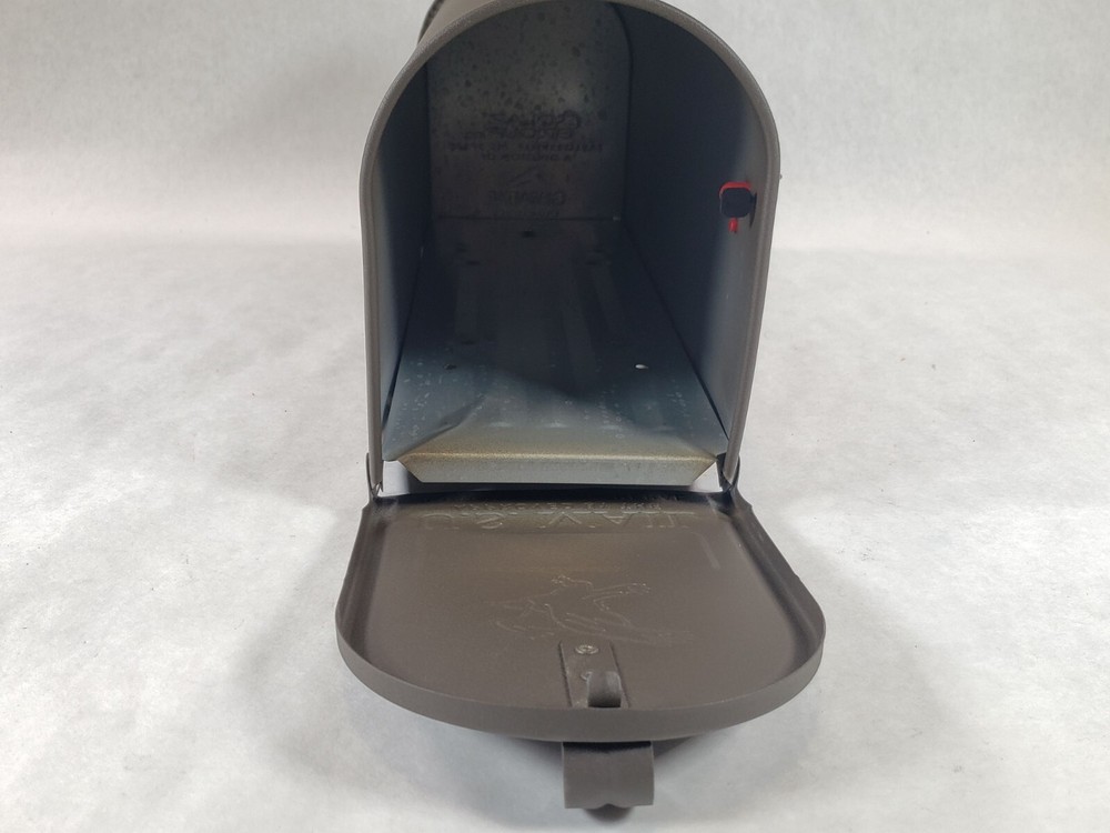 Gibraltar E1100BZ0 Post Mount Elite Medium Galvanized Steel Mailbox DAMAGED