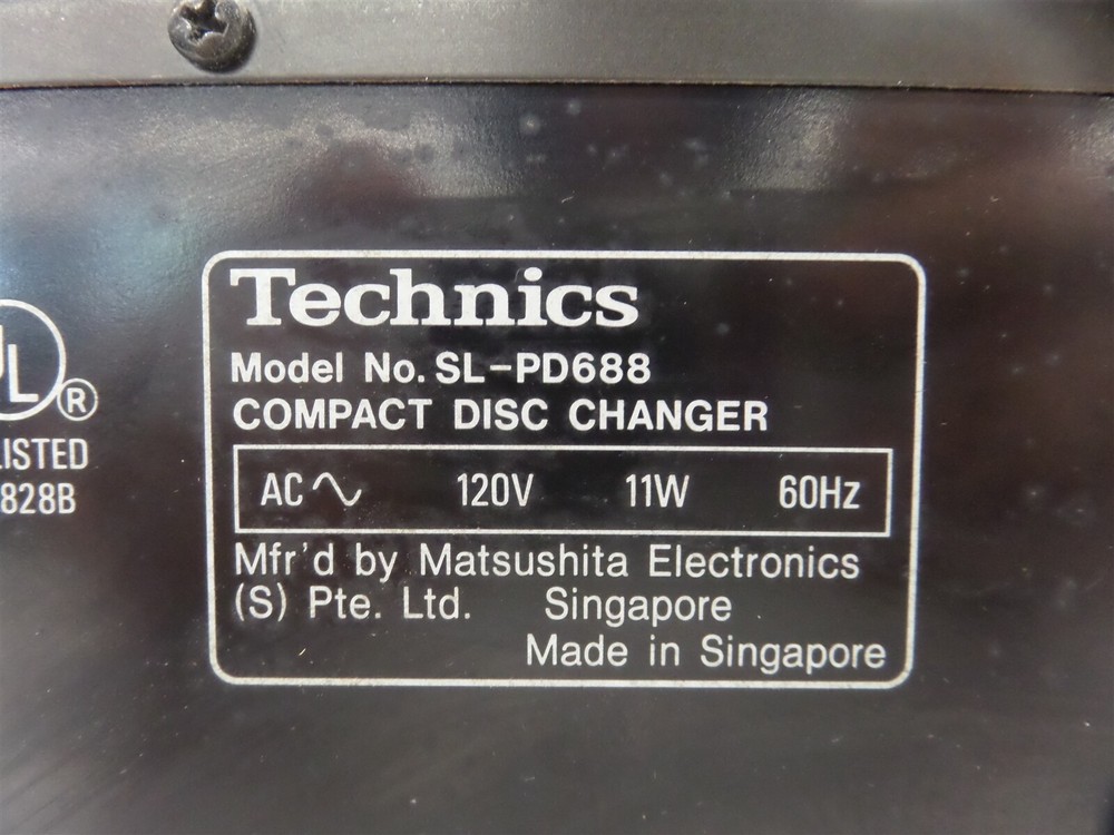 Technics SL-PD688 5-Disc Compact Disc Changer