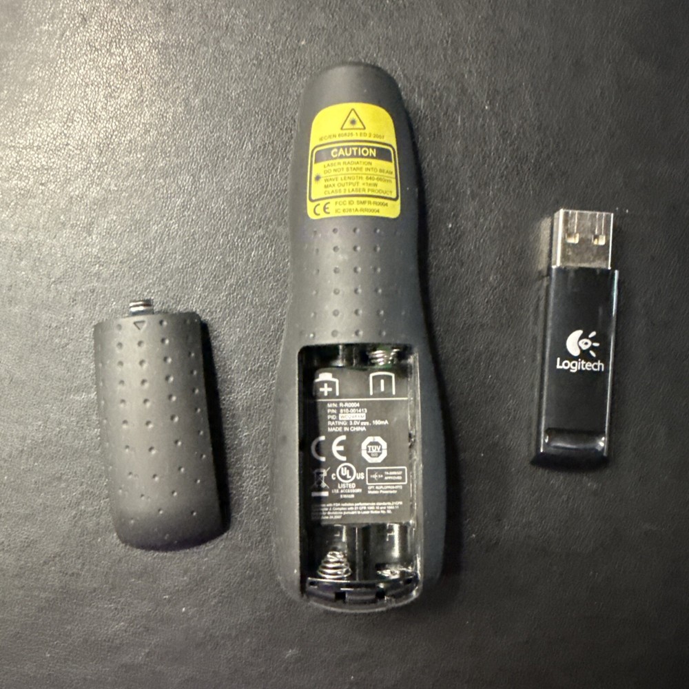 Logitech R400 Wireless Presenter Remote Laser Pointer