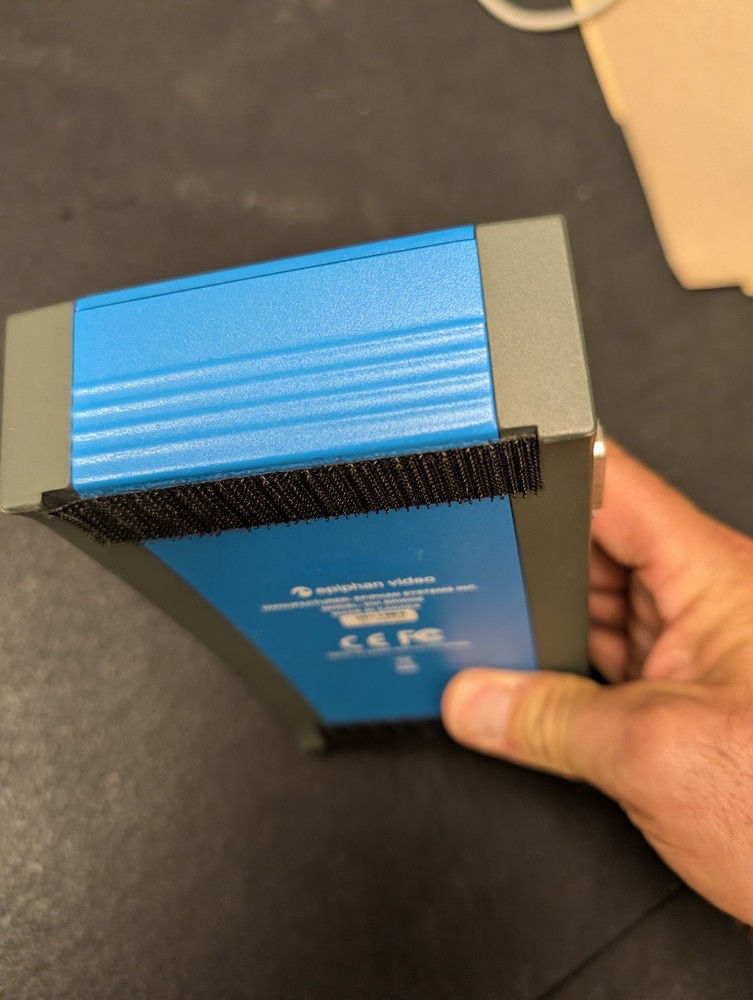 Epiphan | VGADVI Broadcaster | VGA, DVI, HDMI Video Encoder + 3 SVideo Cables