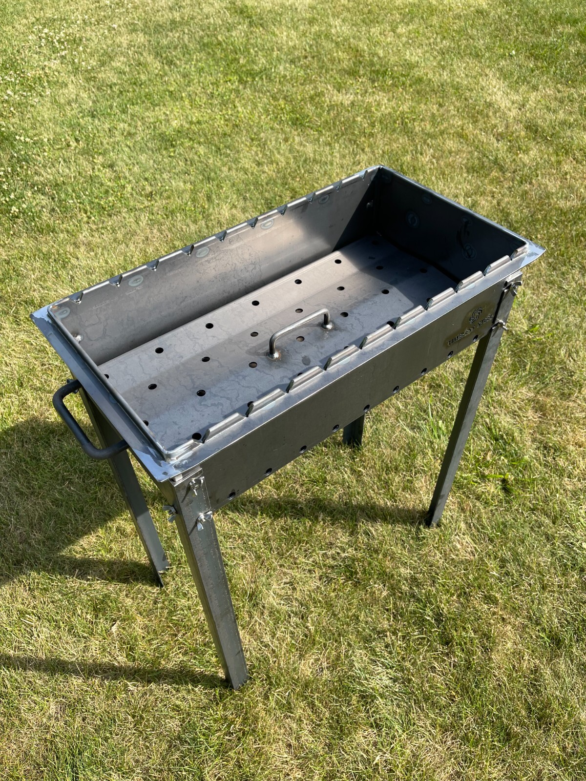 Heavy-duty BBQ Grill / MANGAL 11 Ga (3mm)