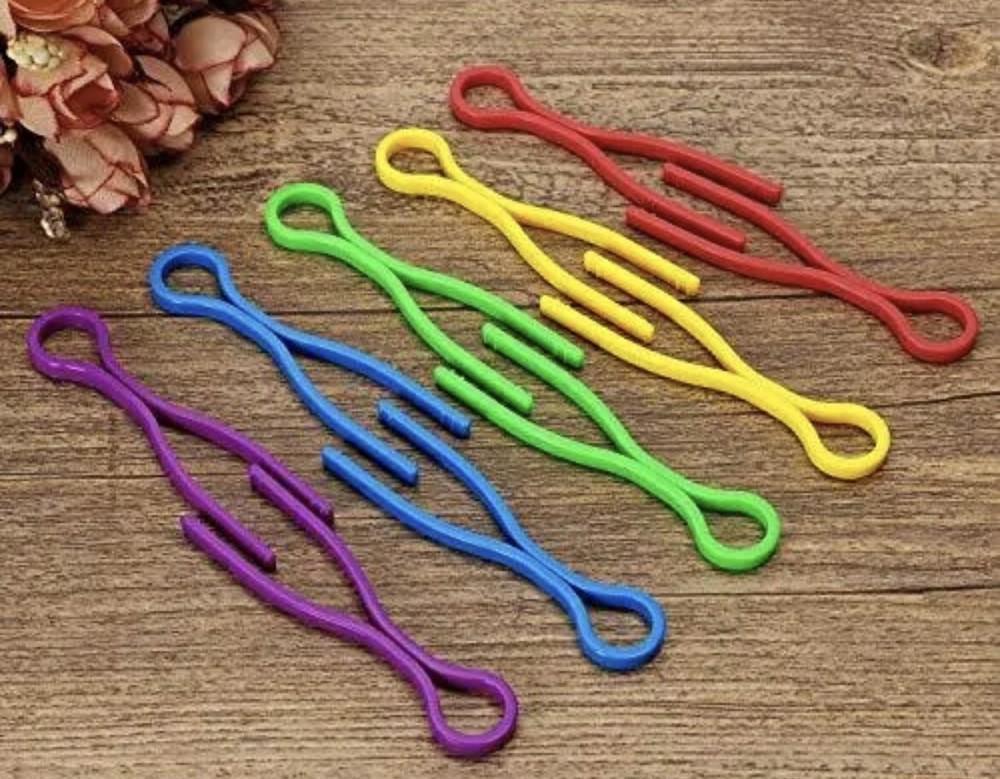 5 Colors Plastic Bobbin Thread Holders Thread Buddies Bobbin Clips Clamps 200 Pc