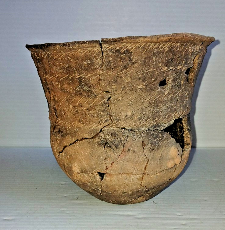 Pre-Columbian Native American Indian Mississippian Partial Pottery Jar Artifact