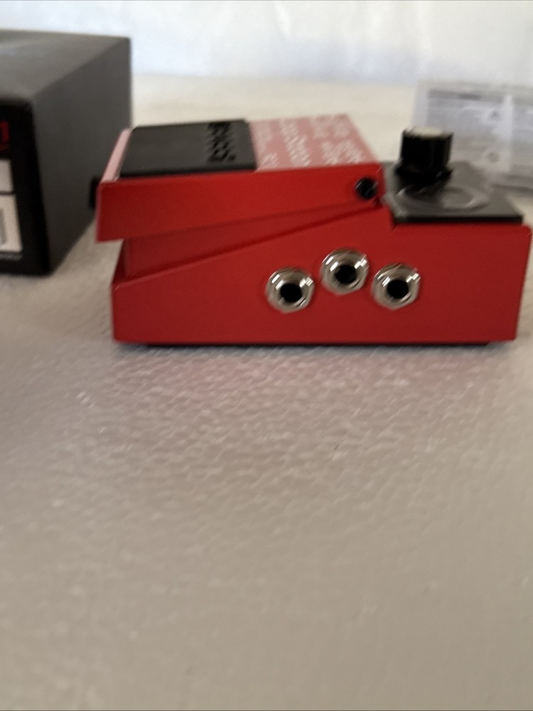 BOSS RC-1 Loop Station Effects Pedal