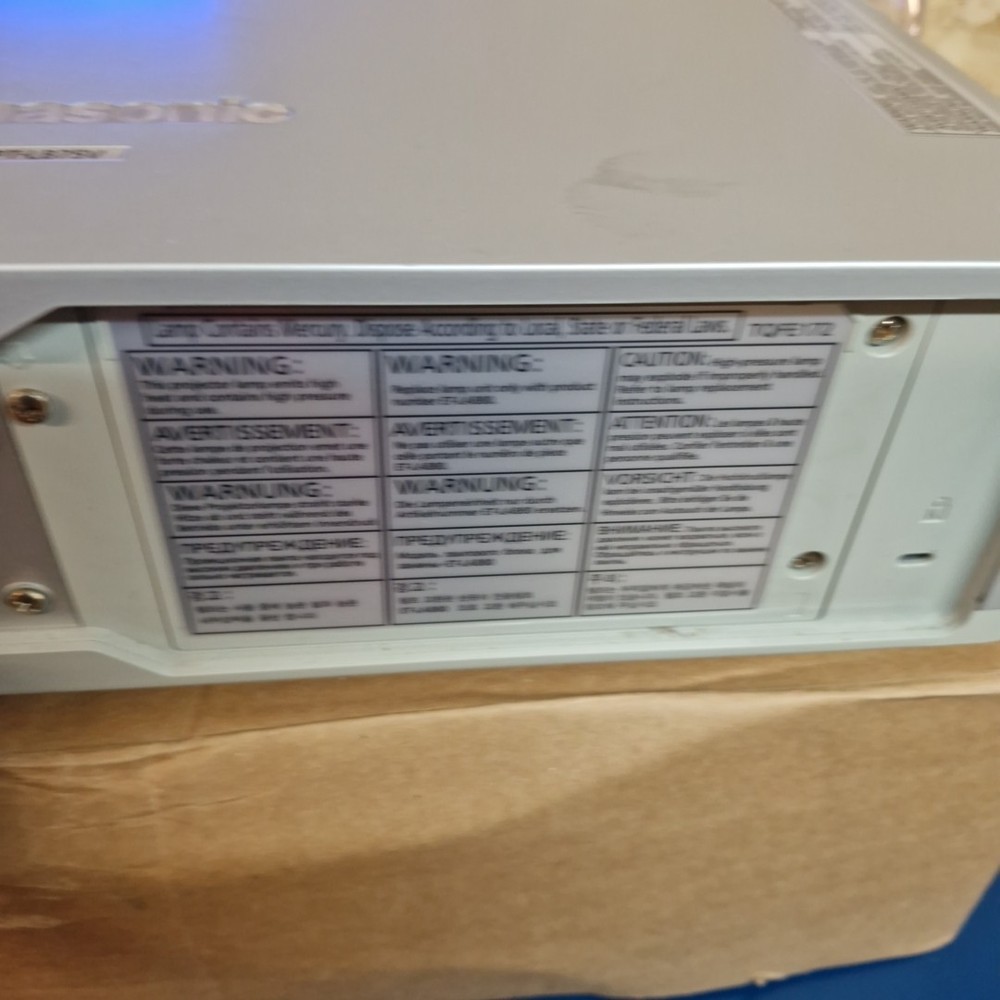 Panasonic LCD Projector panasonic pt-lb75v