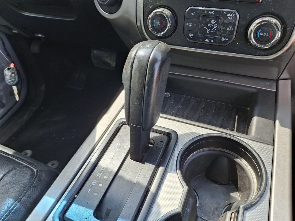 2015 Ford Expedition 8 Display Screen - Used, Reprogramming Needed, No Code