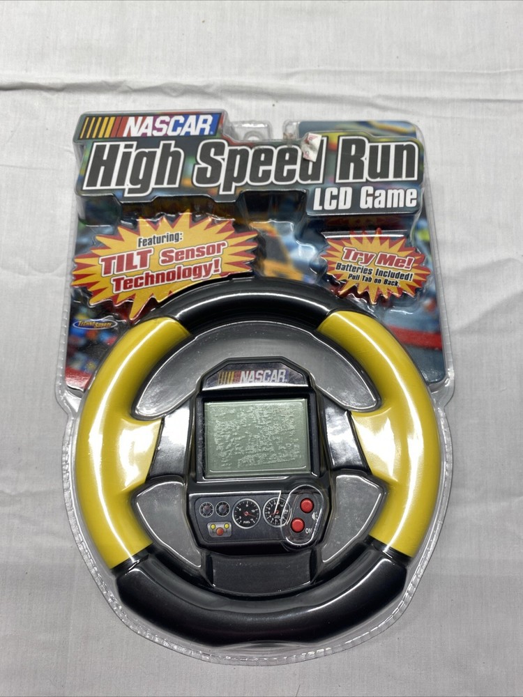 NASCAR High Speed Run LCD Game 2005 Techno Source