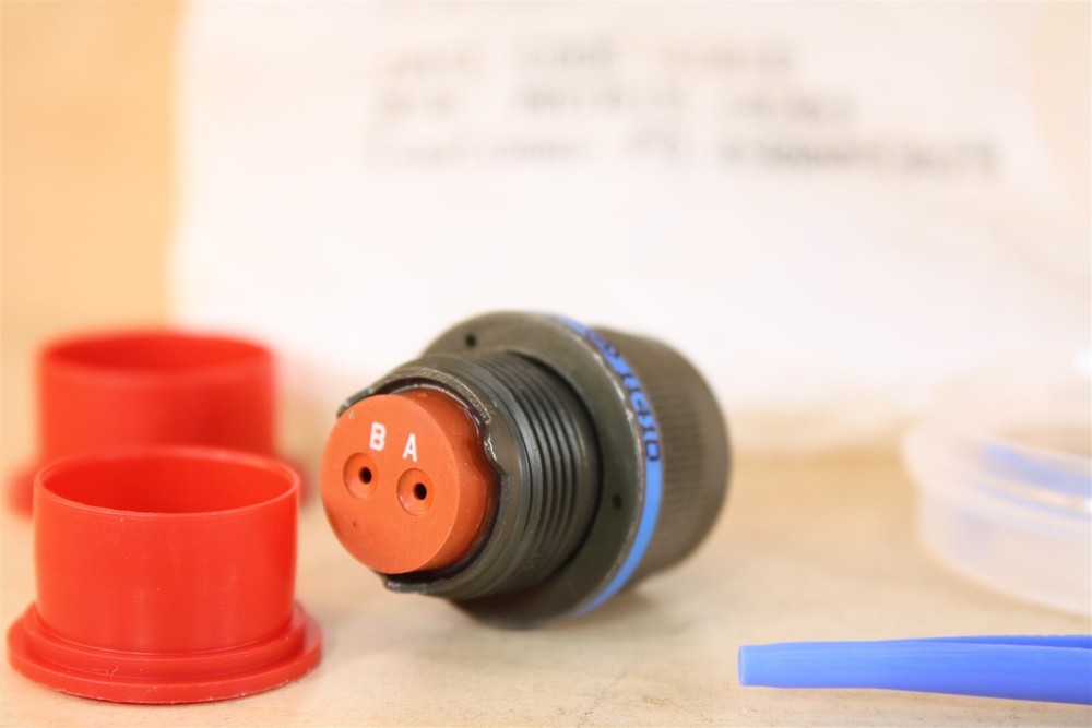MS3456W12S-3S Circular Mil Spec Connector, 2 Position