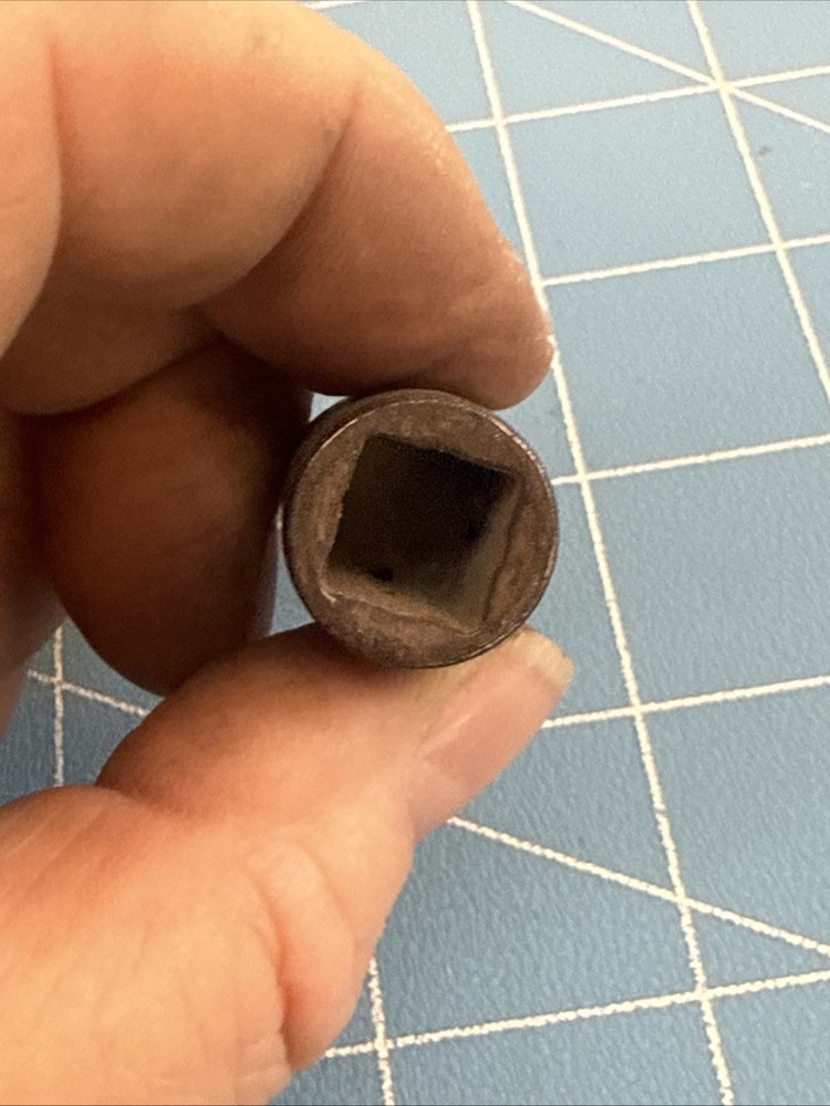 APEX TOOLS 833, 3/8" SOCKET DRIVEN, #3 PHILLIPS SCREWDRIVER BIT.