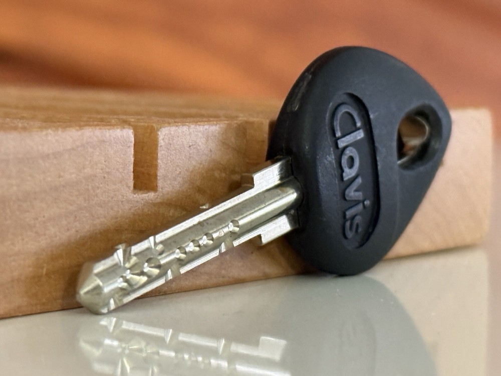 Clavis High Security Dimple Lock Key Locksport Locksmith Collector
