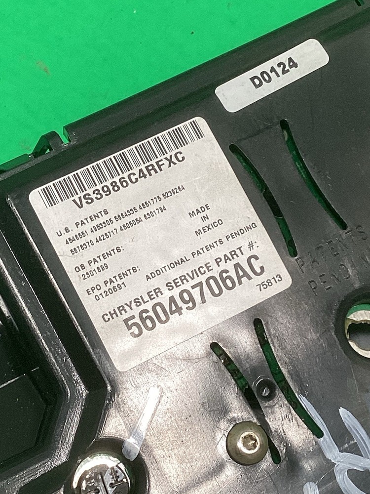 2002 - 2008 DODGE RAM OVERHEAD CONSOLE COMPUTER DISPLAY TEMP COMPASS TESTED