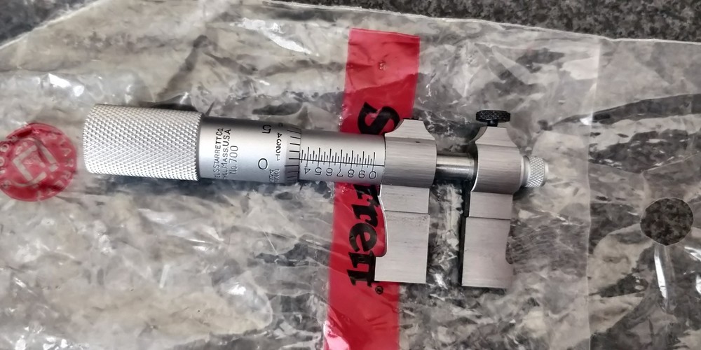 Starrett 700B Inside Micrometer Caliper 1-2" Range