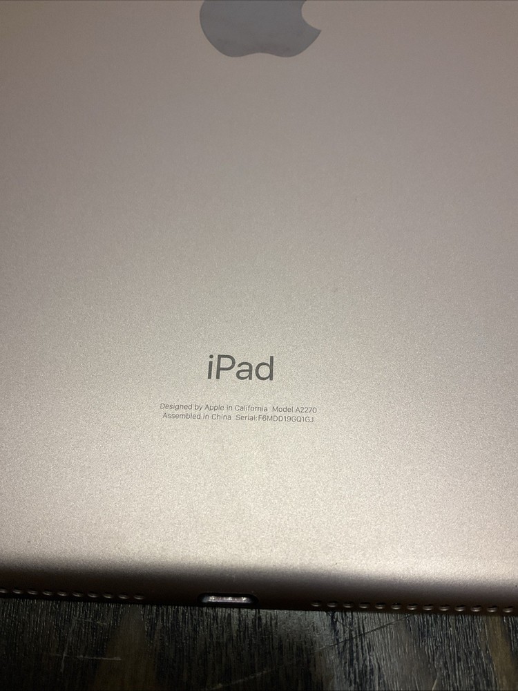 ipad 8th generation 128gb wifi Read Description E152