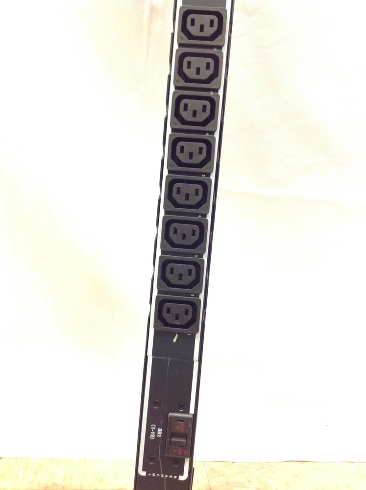 SERVER Technology STV-4540C 24 Outlets Switched Rack Power Distribution Unit