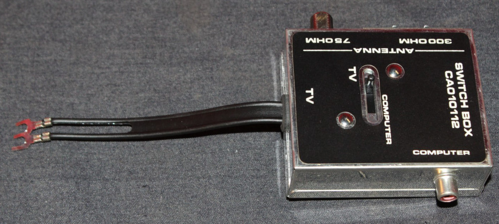 Atari 65XE Personal Computer Tested Working w/ Games and Cables AO4077664