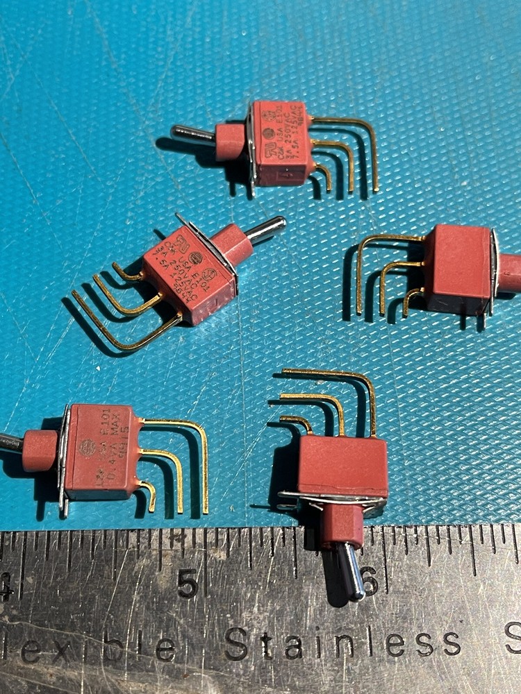 toggle switch Mini On Board ON-ON (5pcs)