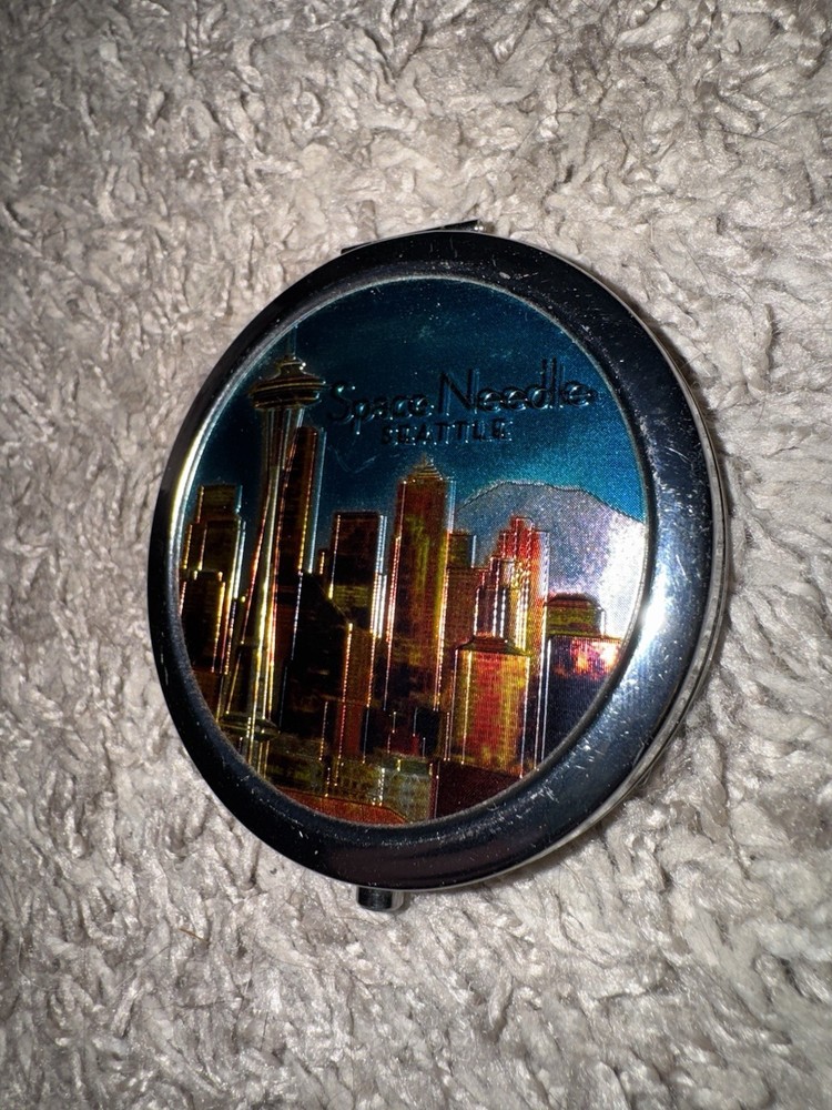 Seattle Space Needle Compact Folding Vanity Mirror Used