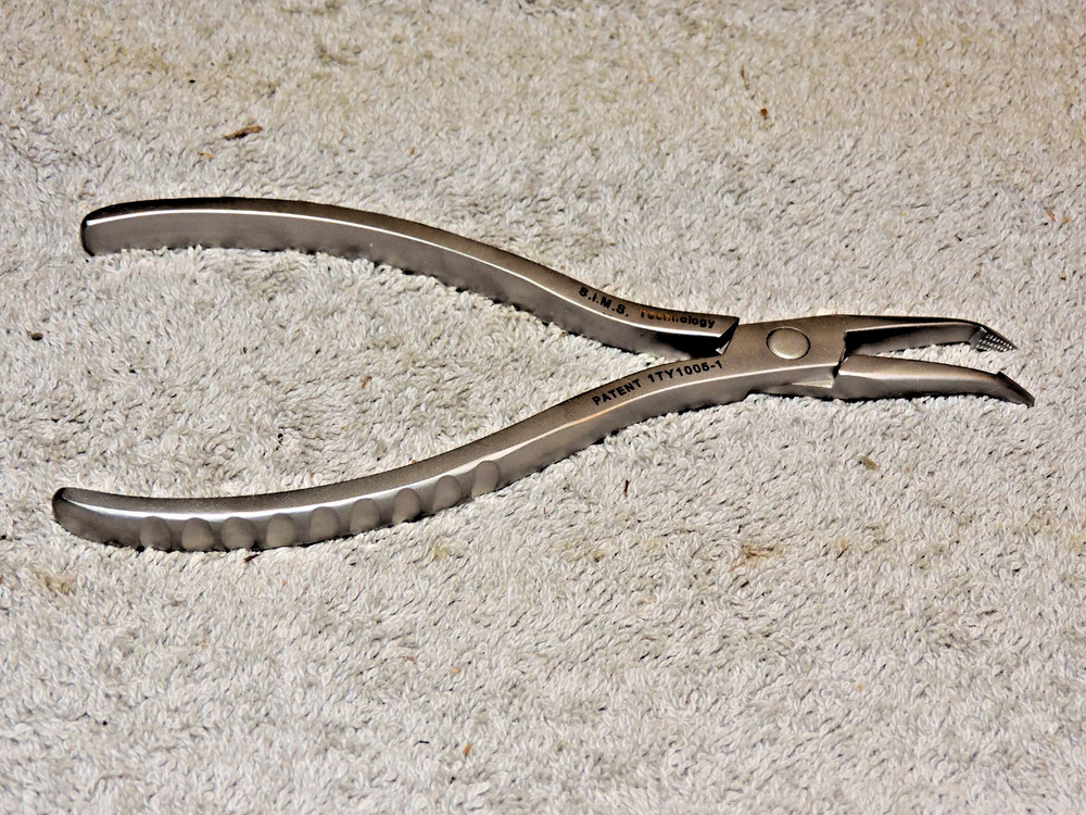 Spring-Loaded Weingart Angled Utility Plier Archwire Bending or Removing Tool