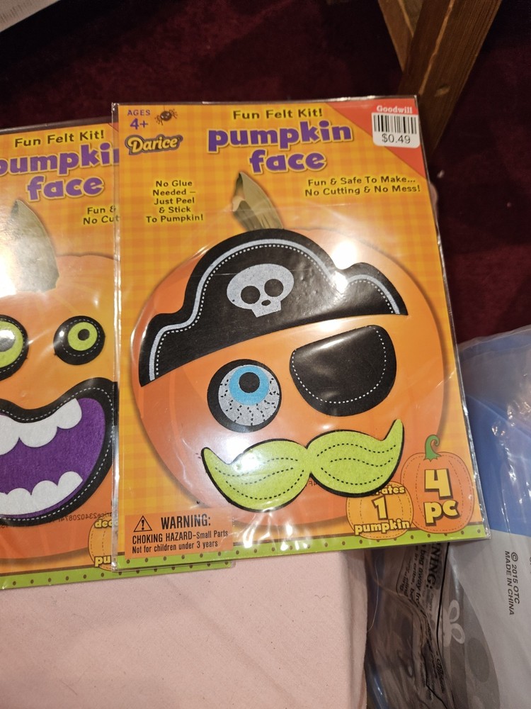 5 Fun Felt Pumpkin Face