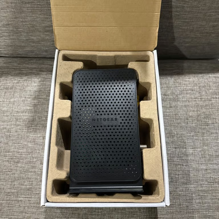 Netgear C3700 WiFi Cable Modem Router