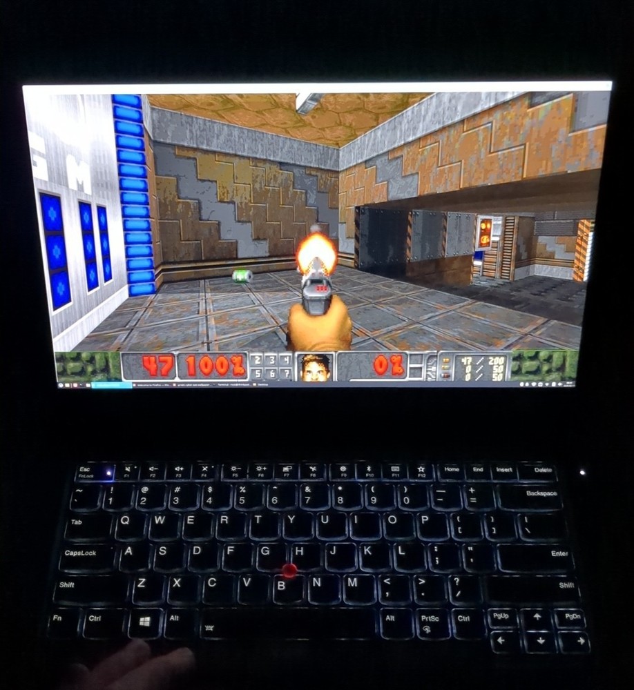 🐧 Linux + FREE Games [ Portable Installation 64GB (USB 3.0) Thumbdrive ]