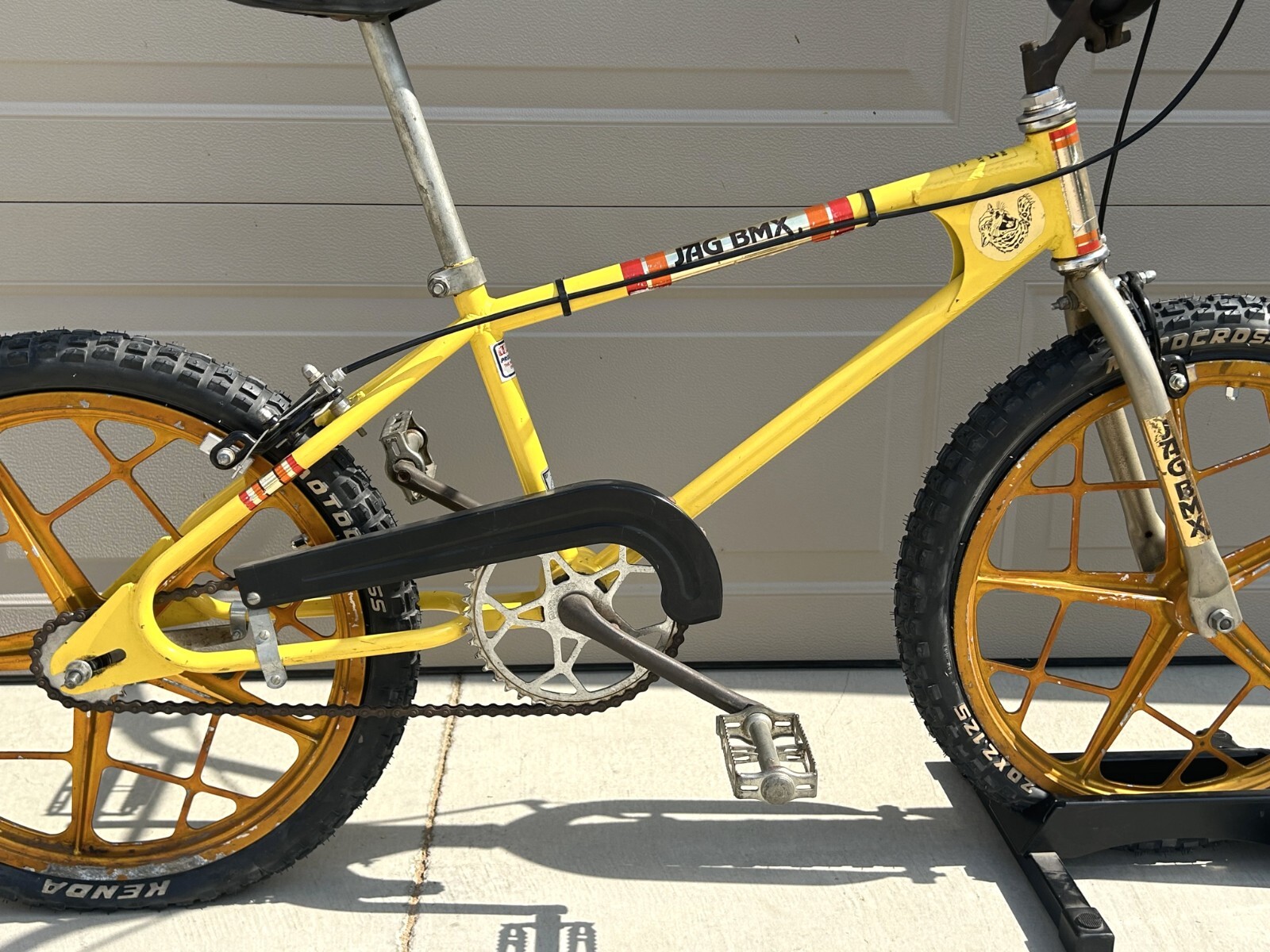 Old School BMX 1979 JAG Complete w/ OG Paint & Decals + Real Gold Motomags LOOK@