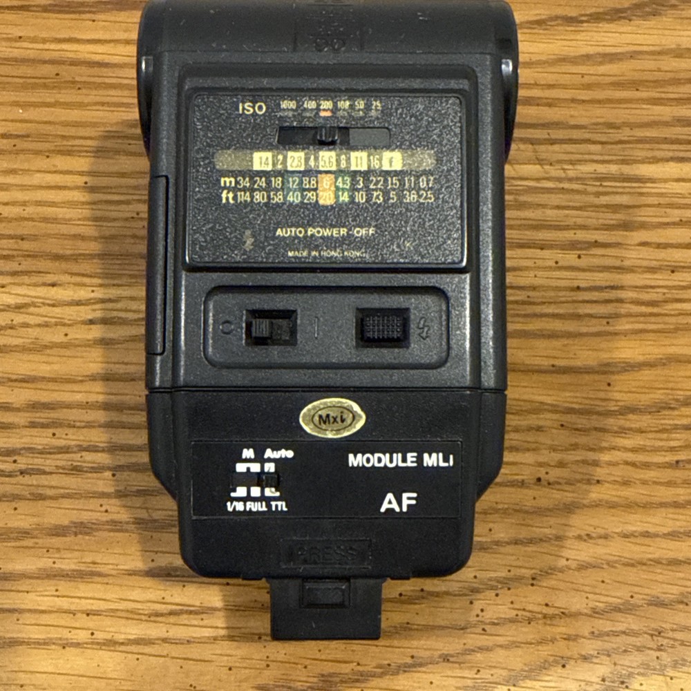 Quantaray QB 6500A Shoe Mount Camera Flash Tested Working