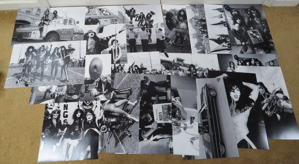 KISS CADILLAC MICHIGAN HOMECOMING PHOTO LOT OF 20 FROM 1975-76 ERA 18 X 12