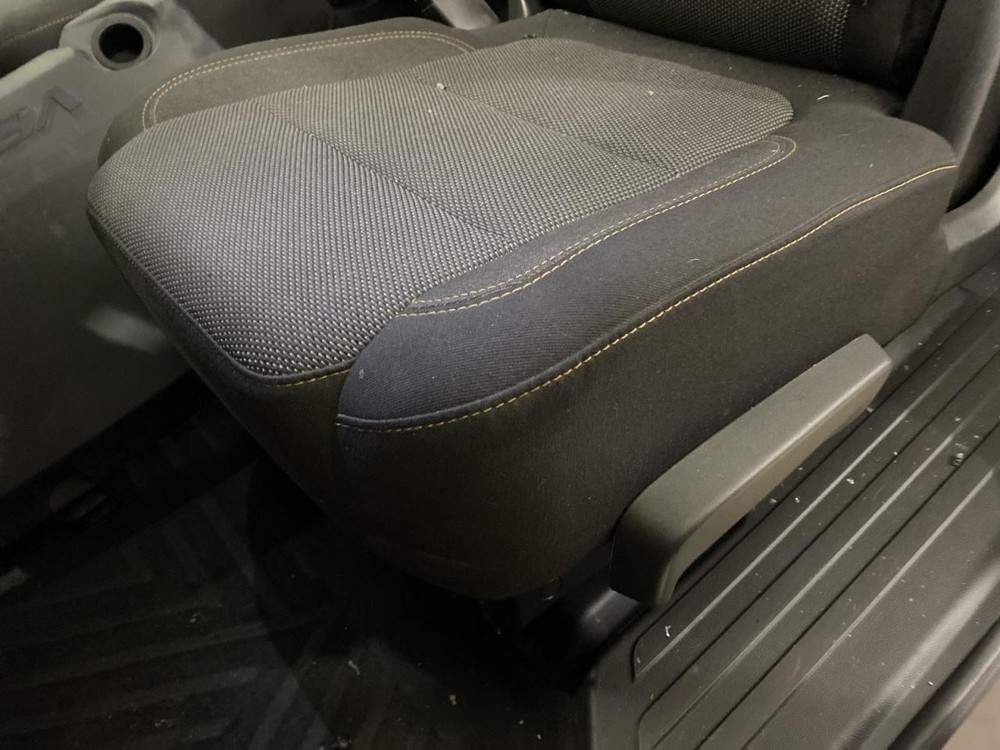 Complete Console Front Floor Fits 18-21 TRAVERSE 1050145