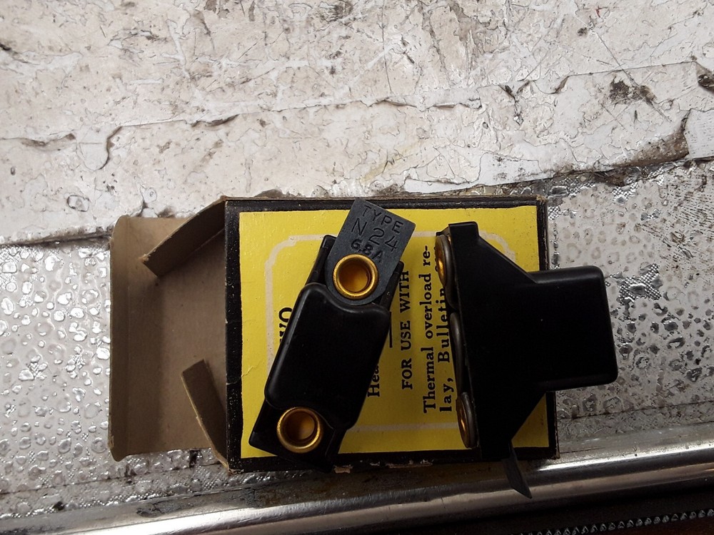 Allen-Bradley Manual A.C. Starting Switch