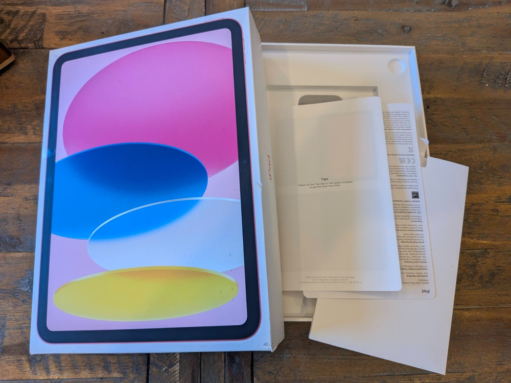 Apple iPad 10th generation Wifi 64GB EMPTY BOX ONLY