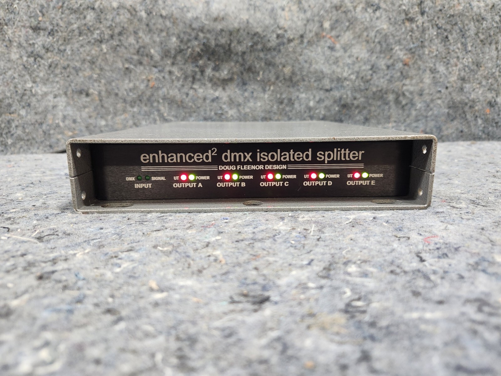 Doug Fleenor 125EE DMX512 Enhanced Isolated Splitter 1 In/5 Out 5-Pin Opto Wired