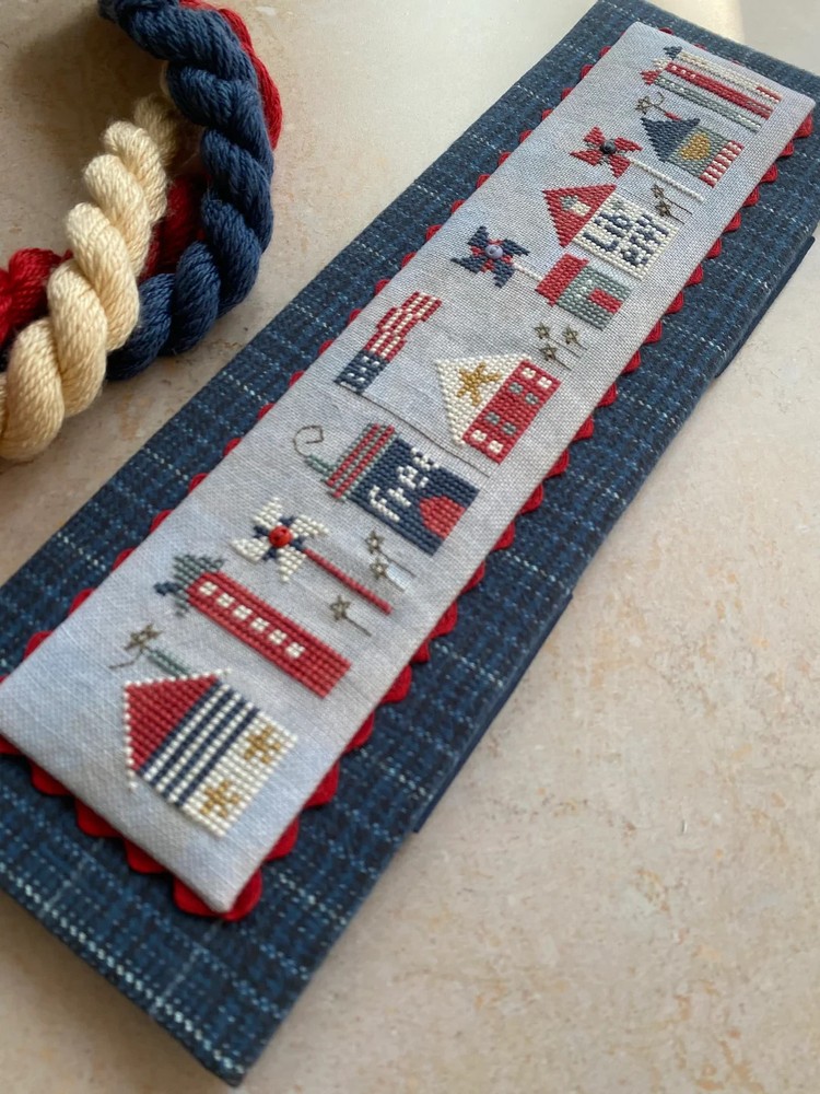 Heart in Hand Counted Cross Stitch Pattern ~ Patriotic Tiny Town ~