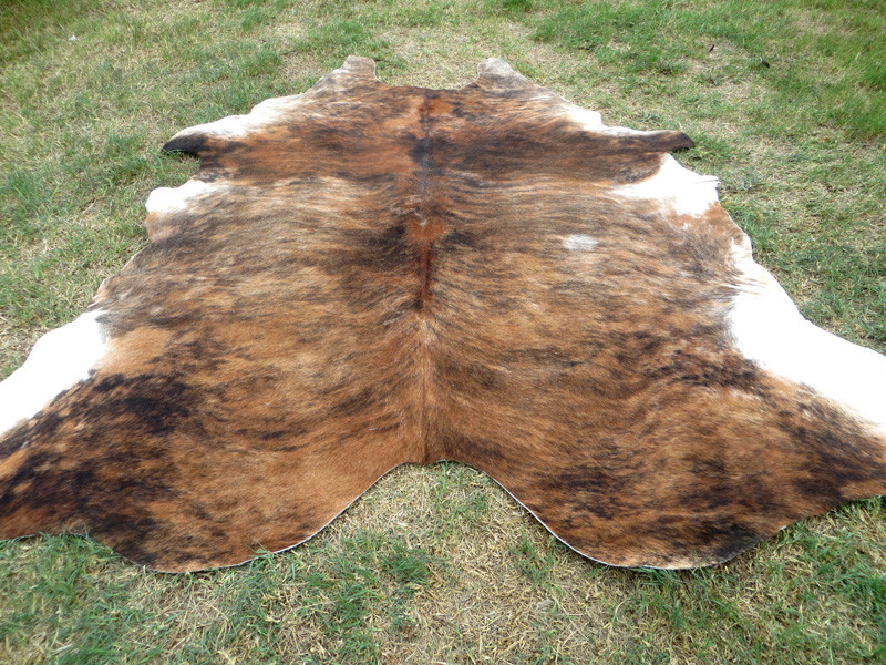 MAKE OFFER !! LARGE BRINDLE brown Cowhide Rug natural Cowhides Cow Hide Skin RN